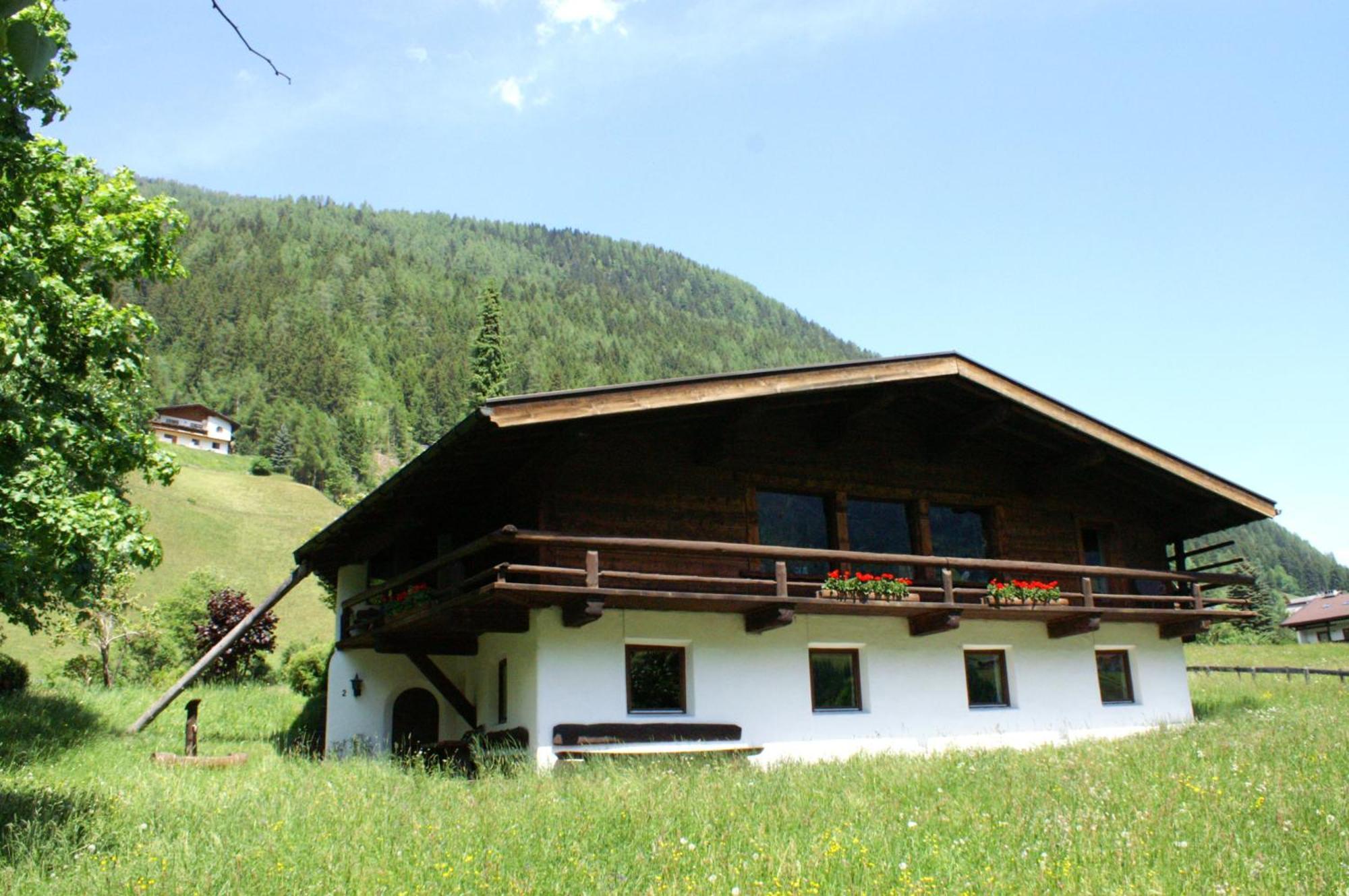 Ferienwohnung Zita Weber Neustift im Stubaital Bagian luar foto